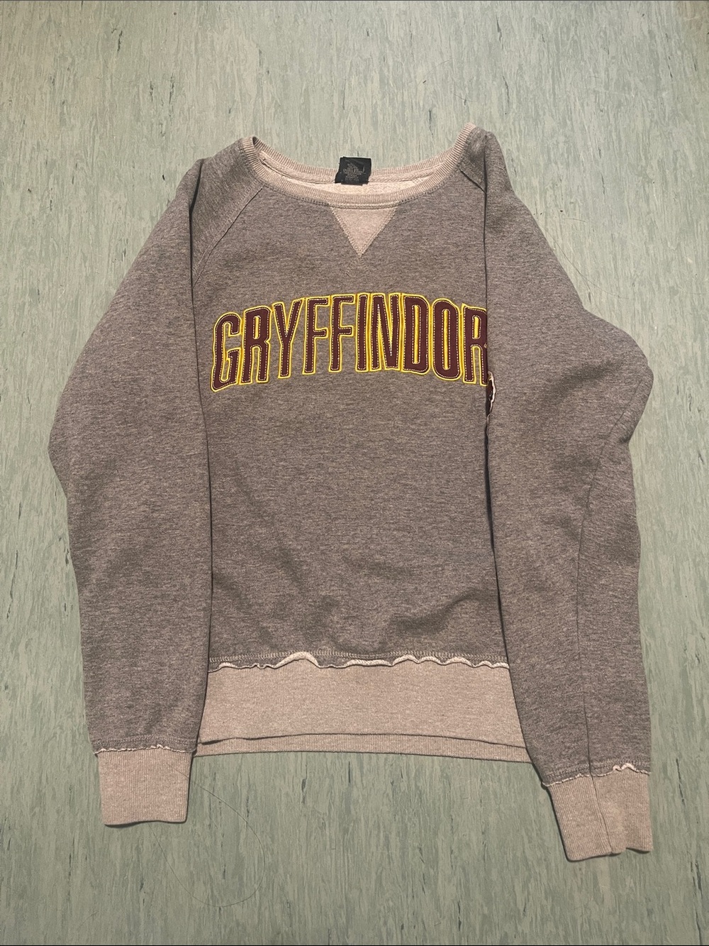 Universal Studios Harry Potter Gryffindor Sweater